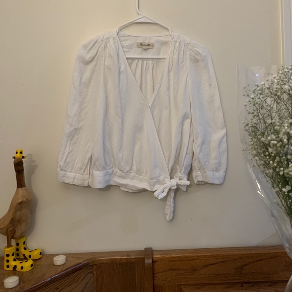 Madewell Wrap Top in Eyelet White - Picture 6 of 9